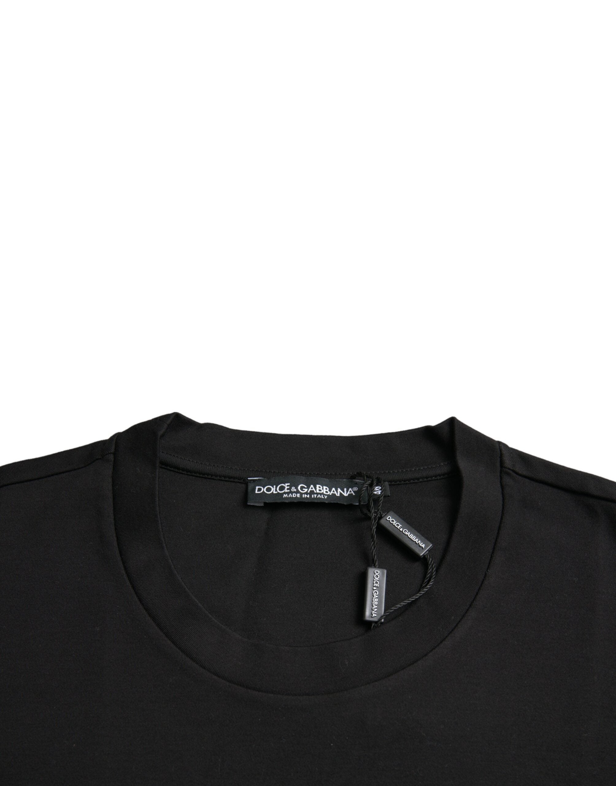 T-shirt noir Dolce & Gabbana avec le logo "With Love Always" sur le devant, col rond, style décontracté.