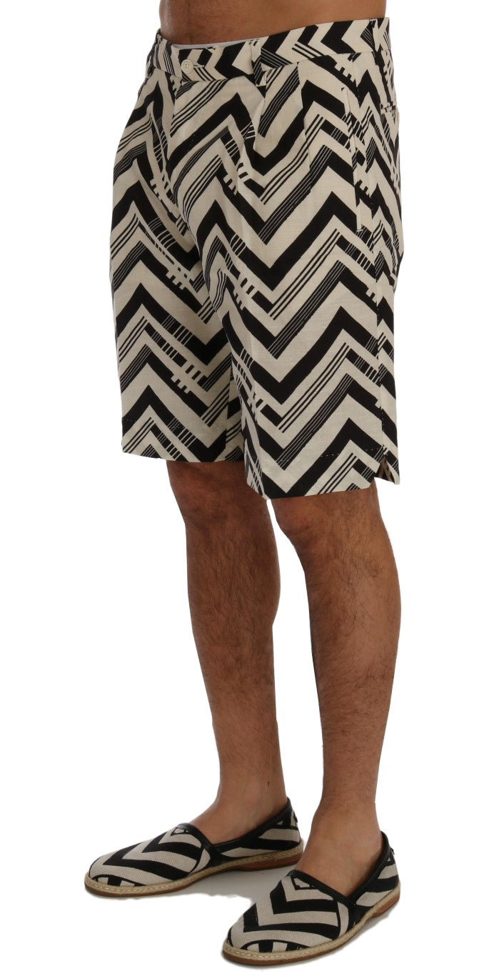 Shorts en coton et lin blanc et noir à rayures de Dolce & Gabbana, style décontracté et élégant.