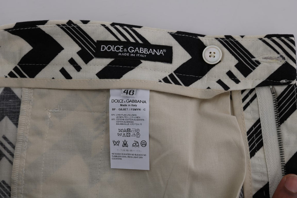 Shorts en coton et lin blancs et noirs à rayures de Dolce & Gabbana, style décontracté et élégant.