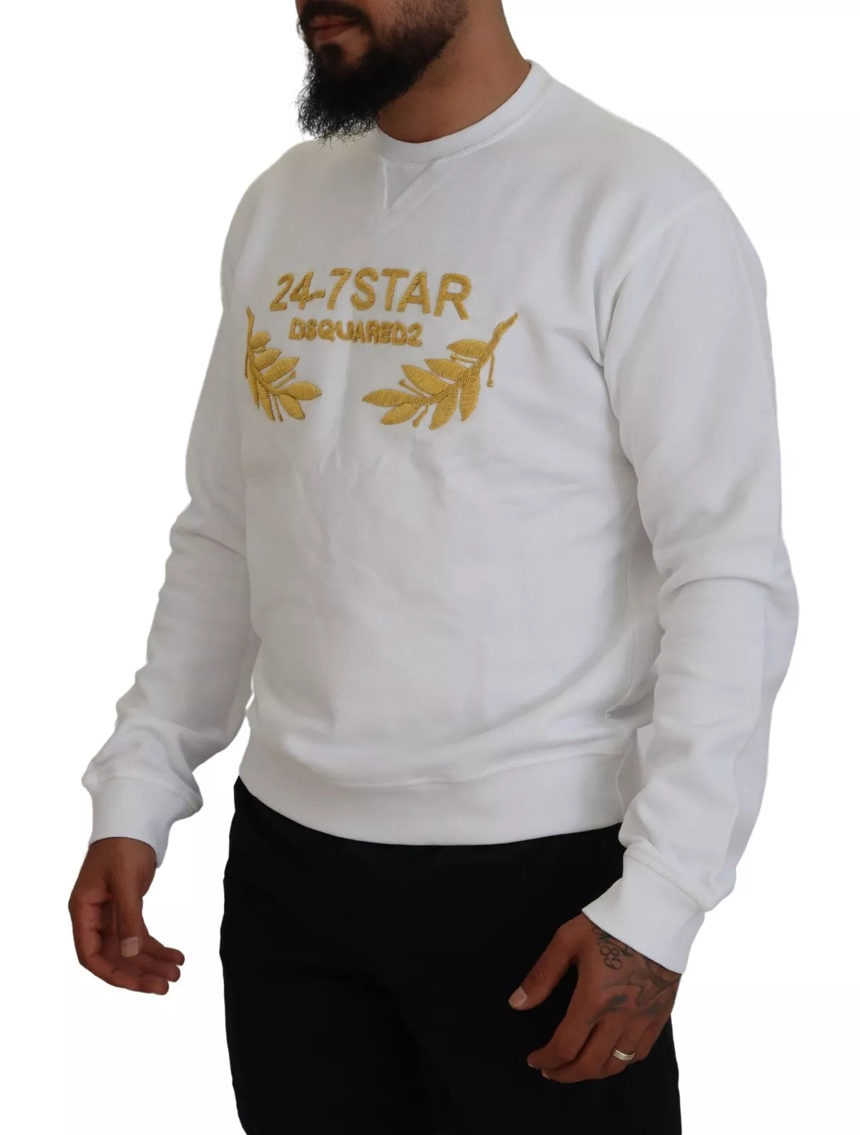 Sweat-shirt homme blanc à col rond et broderies Dsquared², pull en coton avec logo brodé, vue de face.