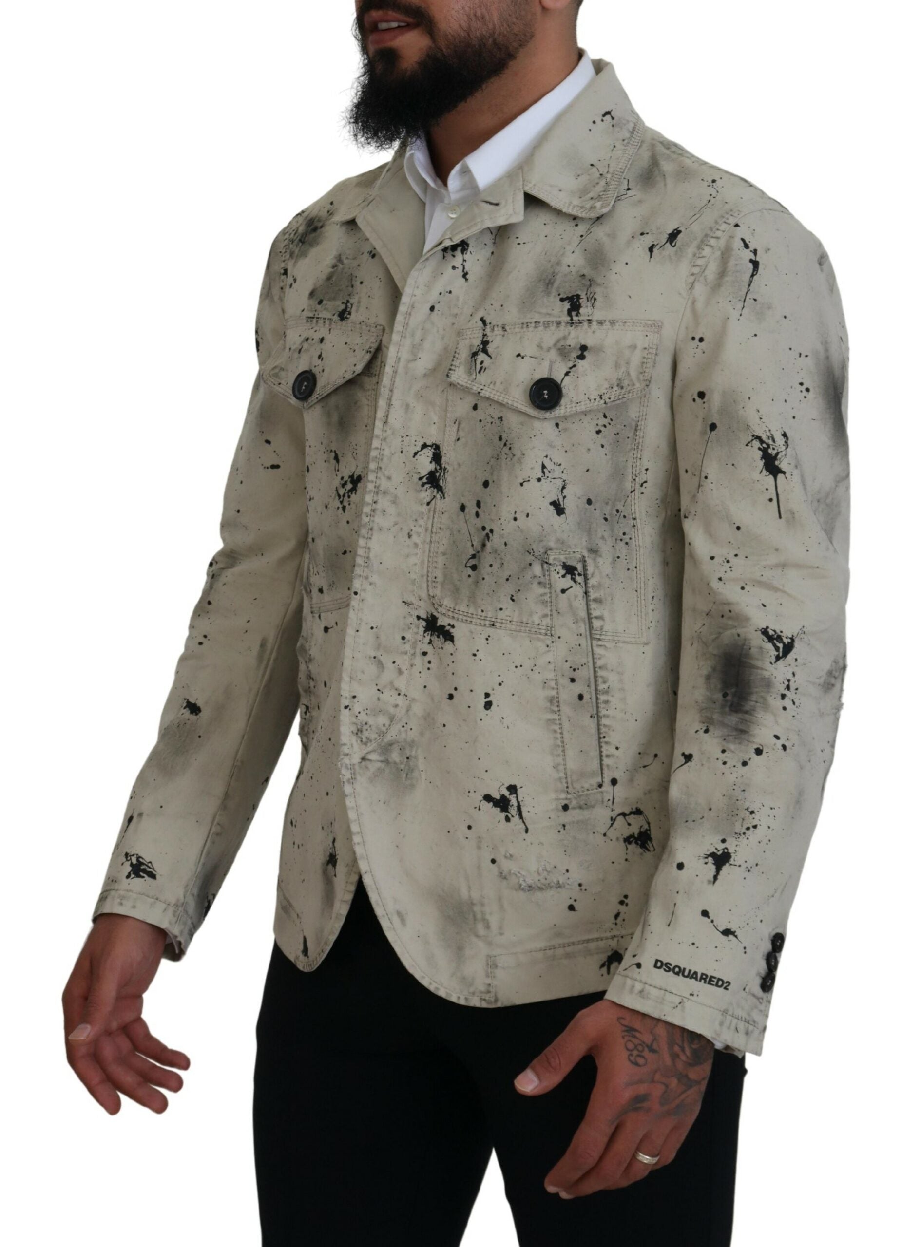 Veste en denim décontractée Dsquared² avec motif éclaboussure blanc et noir, style casual et tendance.