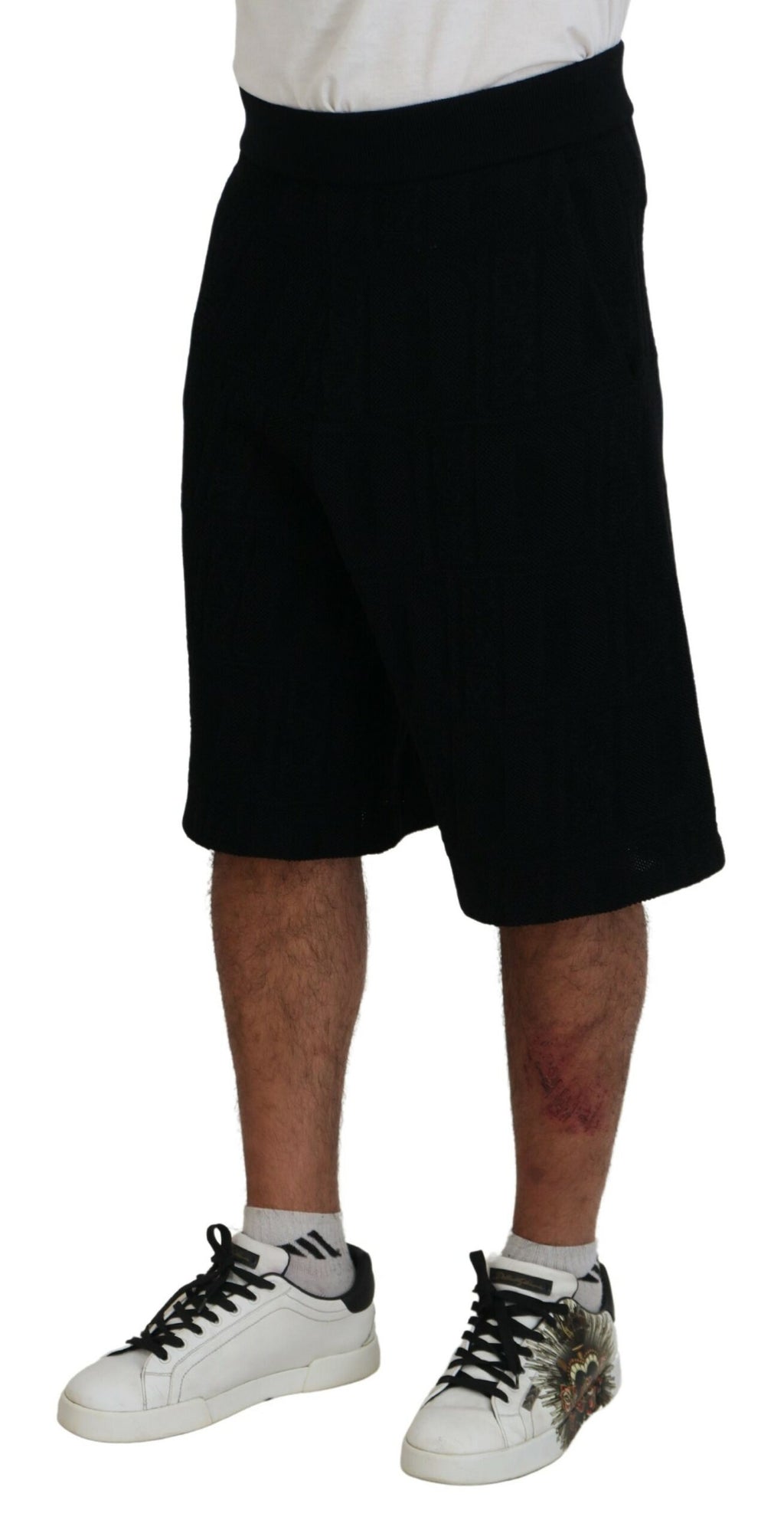 Shorts bermuda pour hommes Dsquared² noirs, pull-on, style décontracté, en tissu solide, parfait pour un look casual.
