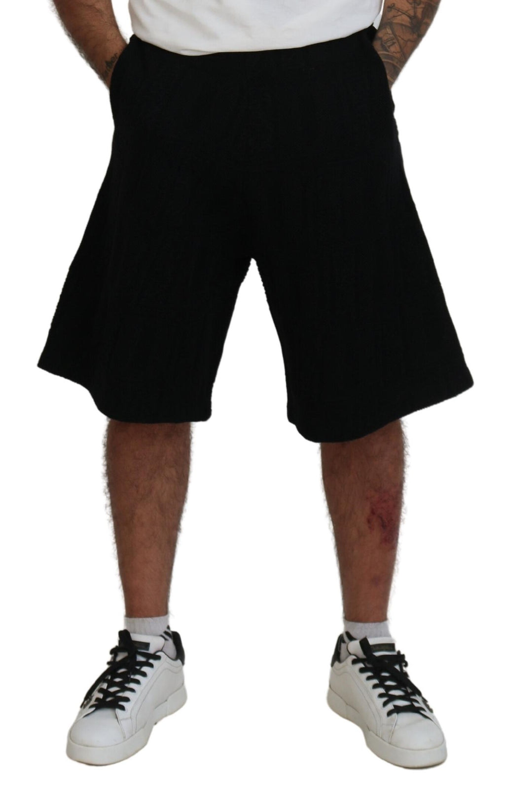 Shorts bermuda noirs pour homme de style casual, pull-on, de la marque Dsquared², en tissu solide et confortable.