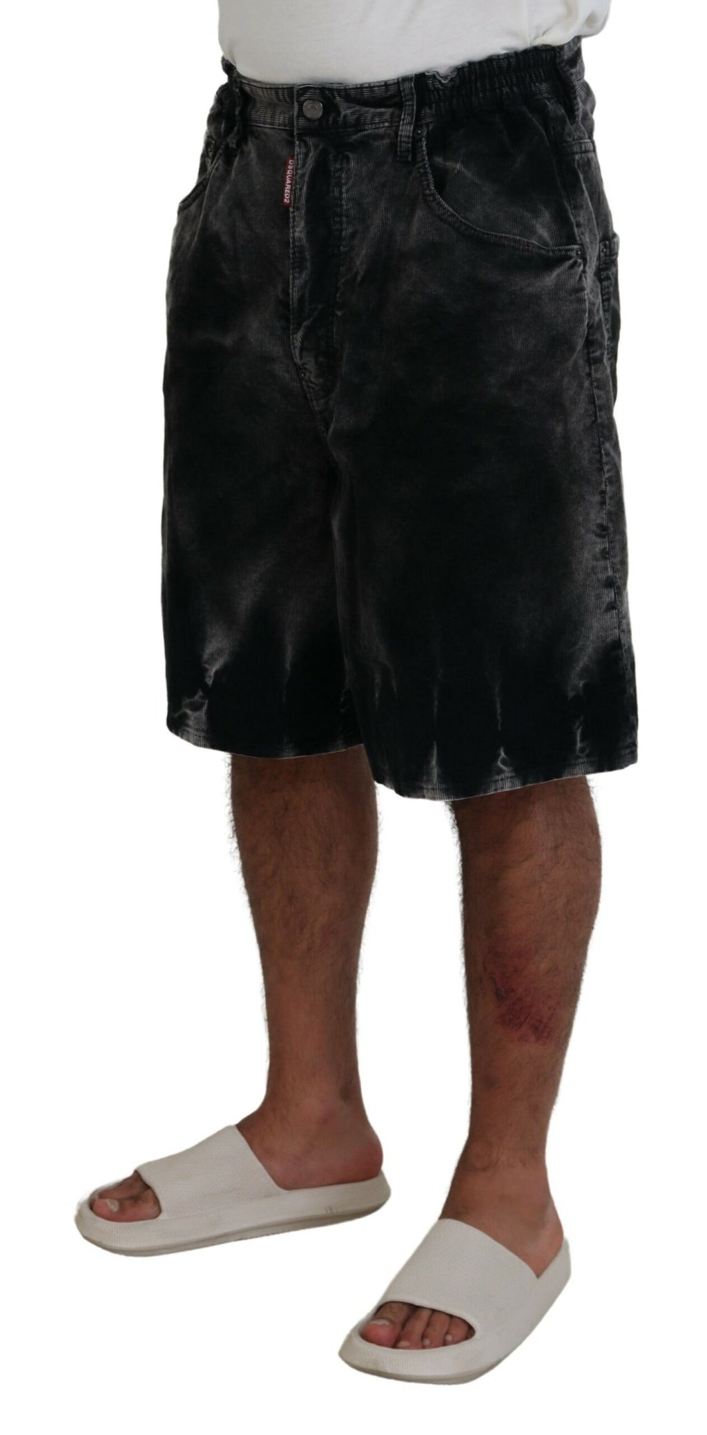 Shorts bermuda en coton côtelé gris de Dsquared², style décontracté et confortable pour l'été.