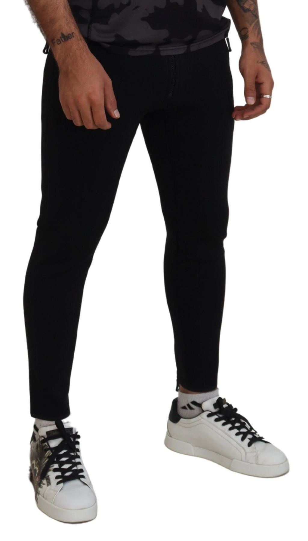 Pantalon slim fit en polyamide noir avec logo imprimé de Dsquared², style moderne et ajusté pour homme.