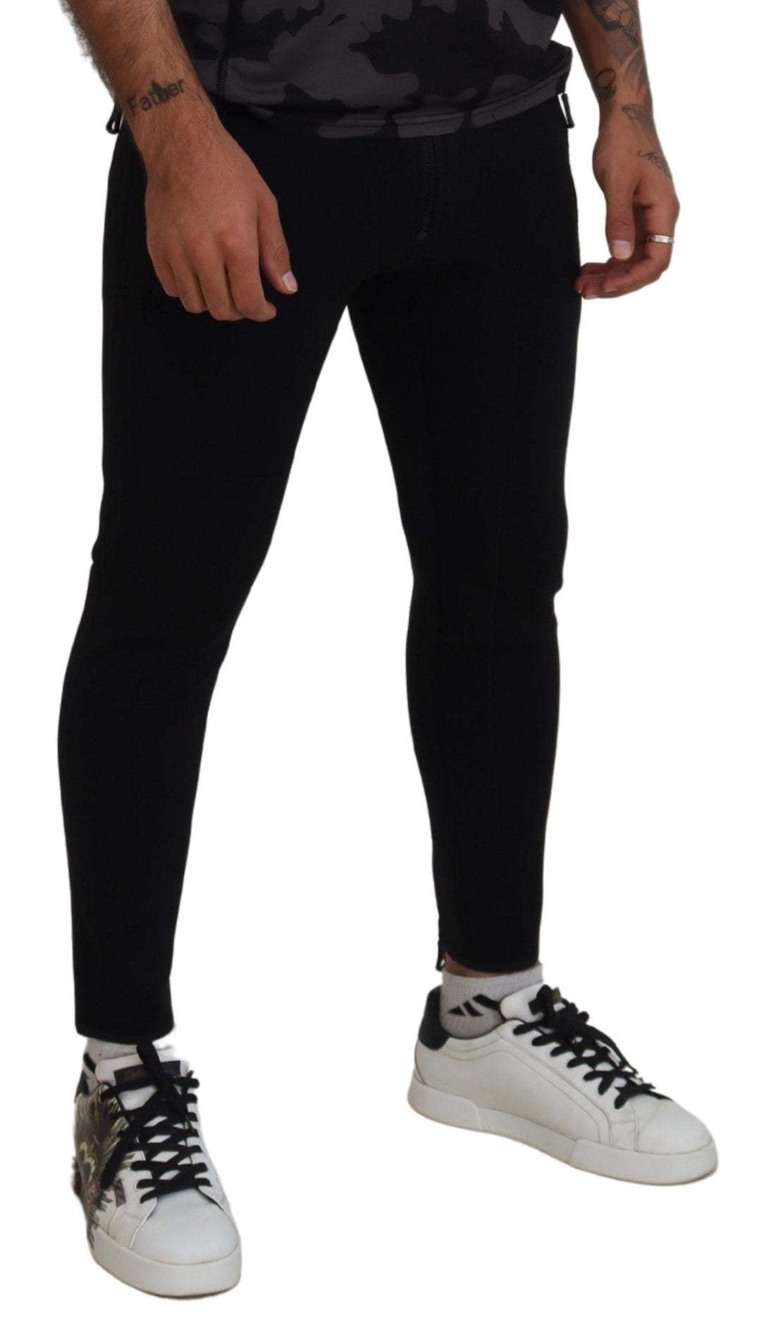 Pantalon slim fit en polyamide noir avec logo imprimé de Dsquared², style moderne et ajusté pour homme.