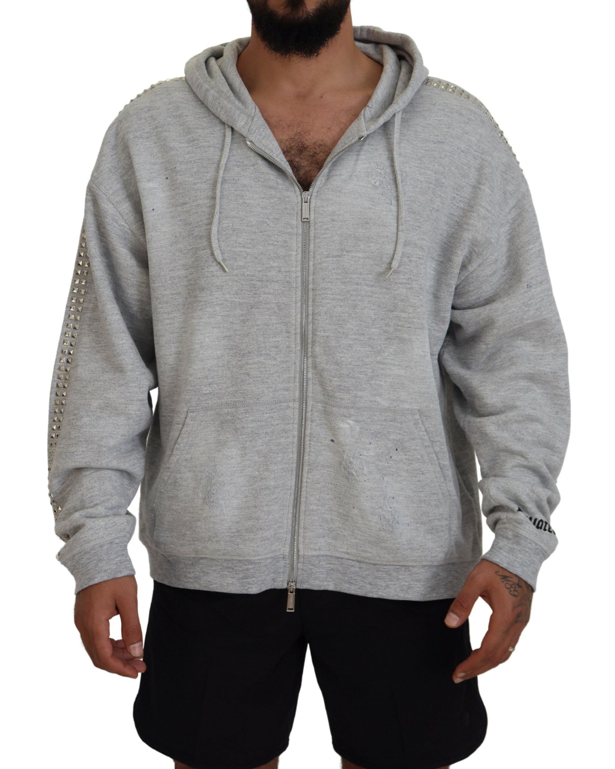 Sweat à capuche gris imprimé avec embellissements en cristal de la marque Dsquared², visible en détail dans cette image.