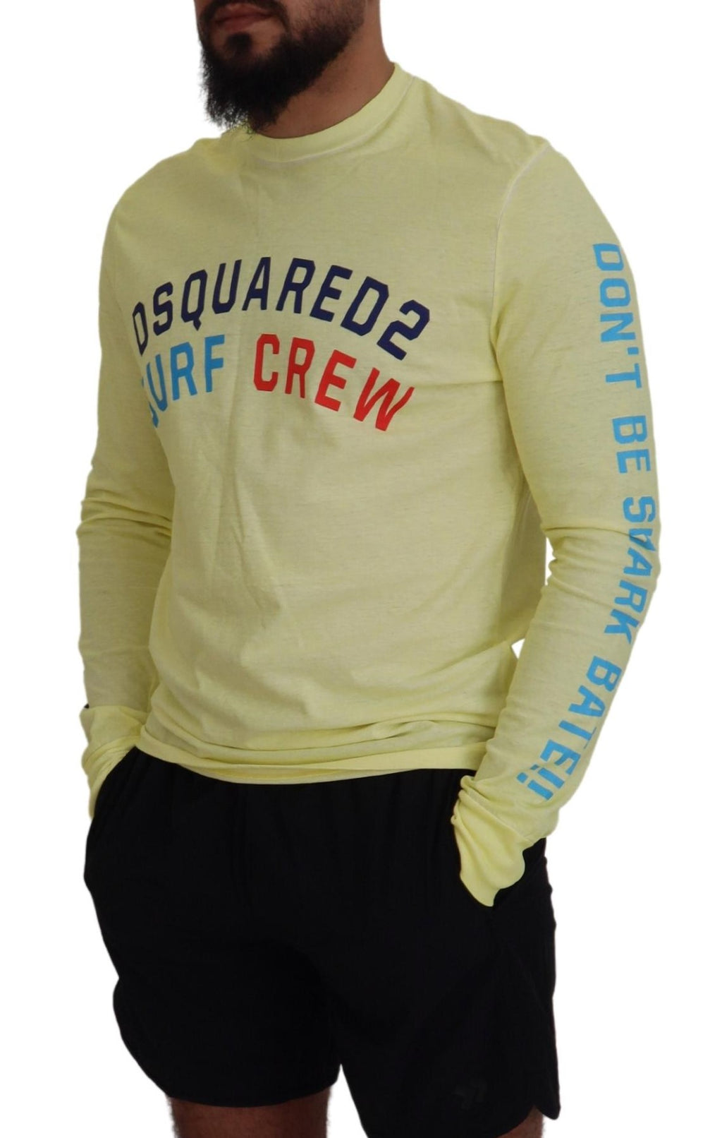 T-shirt à manches longues coloré jaune avec imprimé coloré de marque Dsquared², vue de face.