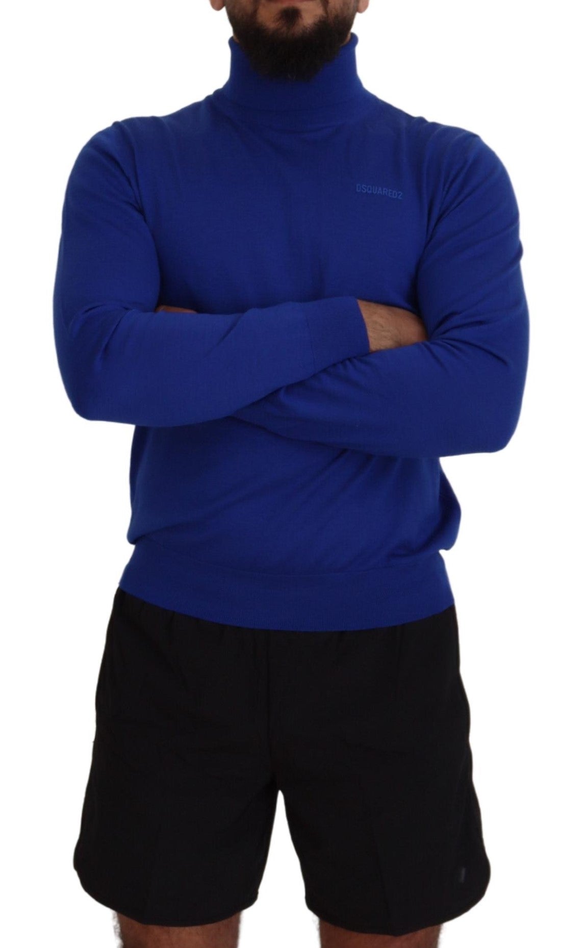 Pull à manches longues bleu avec logo imprimé Dsquared², col roulé, style décontracté et moderne.