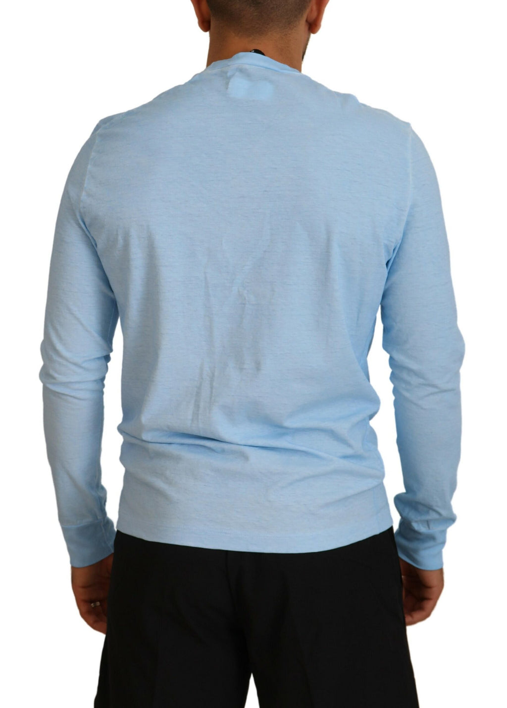 Pull homme à manches longues imprimé bleu clair Dsquared², détails de motifs et coupe décontractée visible sur l'image.