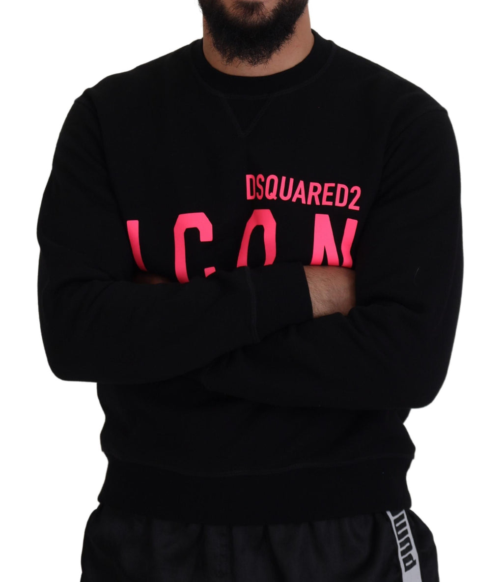Pull doux noir à manches longues avec imprimé de la marque Dsquared², porté sur mannequin.
