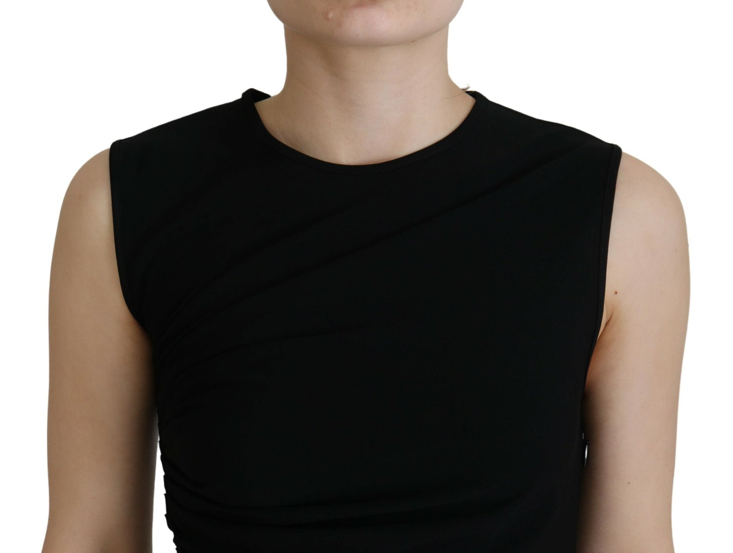 Robe longue sans manches en viscose noire Dsquared² avec drapé et détails ruchés, élégante et fluide.