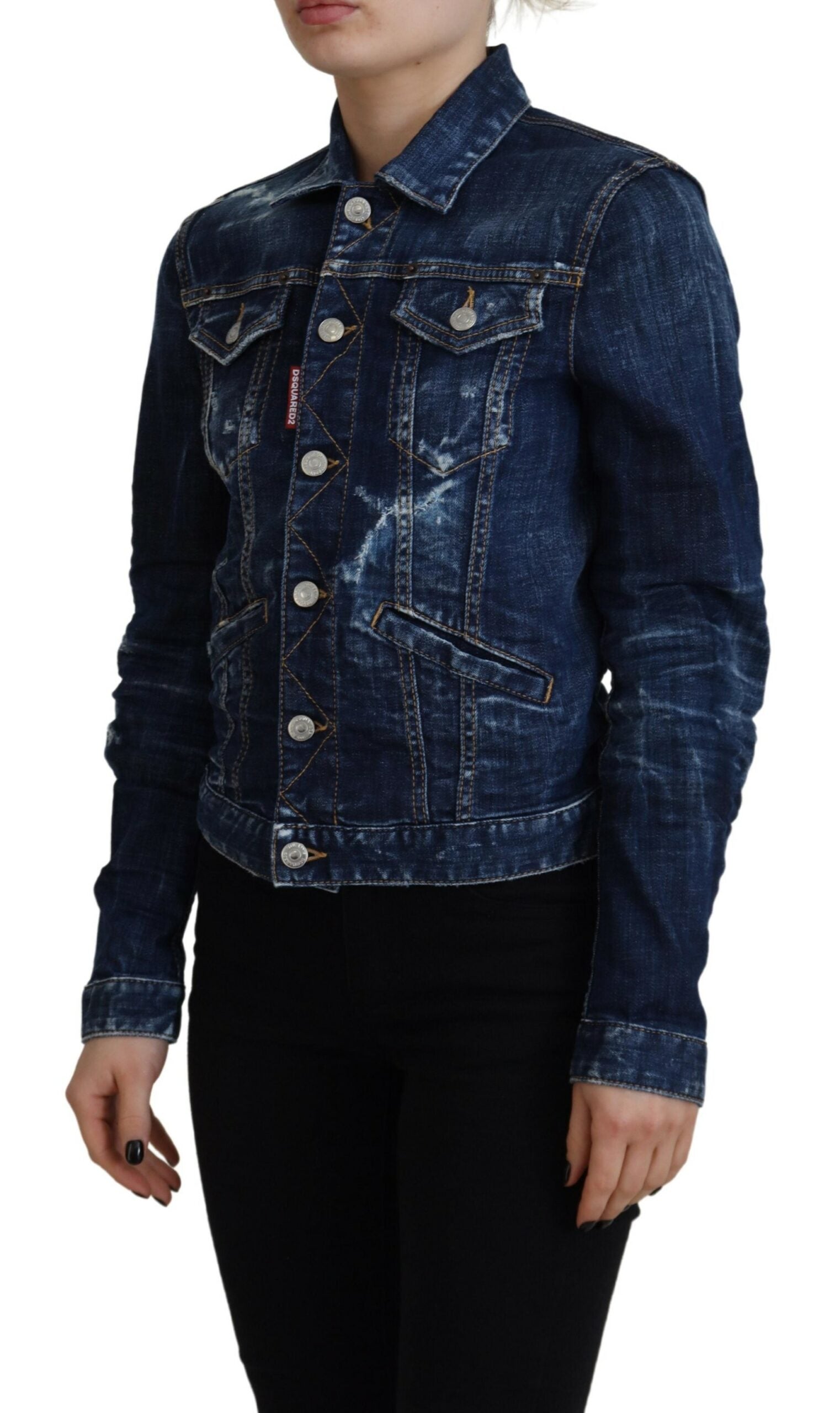 Veste en jean déchirée bleue Dsquared² Icon imprimée, style décontracté avec détails usés et broderies visibles.