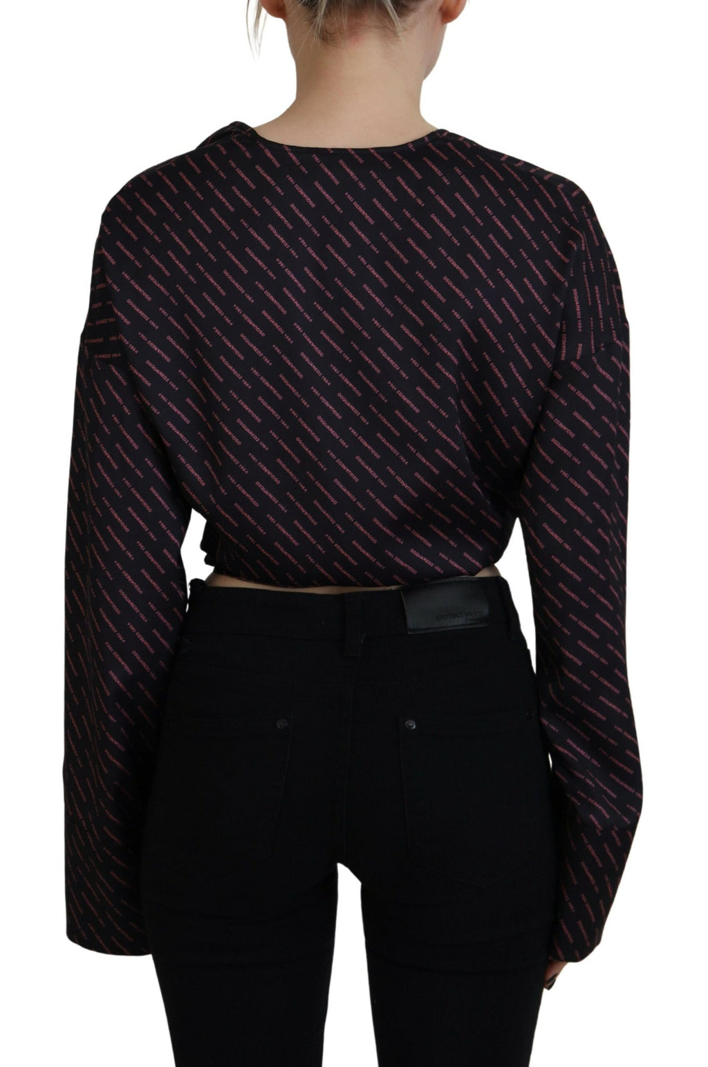 Blouse courte en polyester noir avec logo imprimé de Dsquared², visible avec col et manches courtes, style moderne et décontracté.