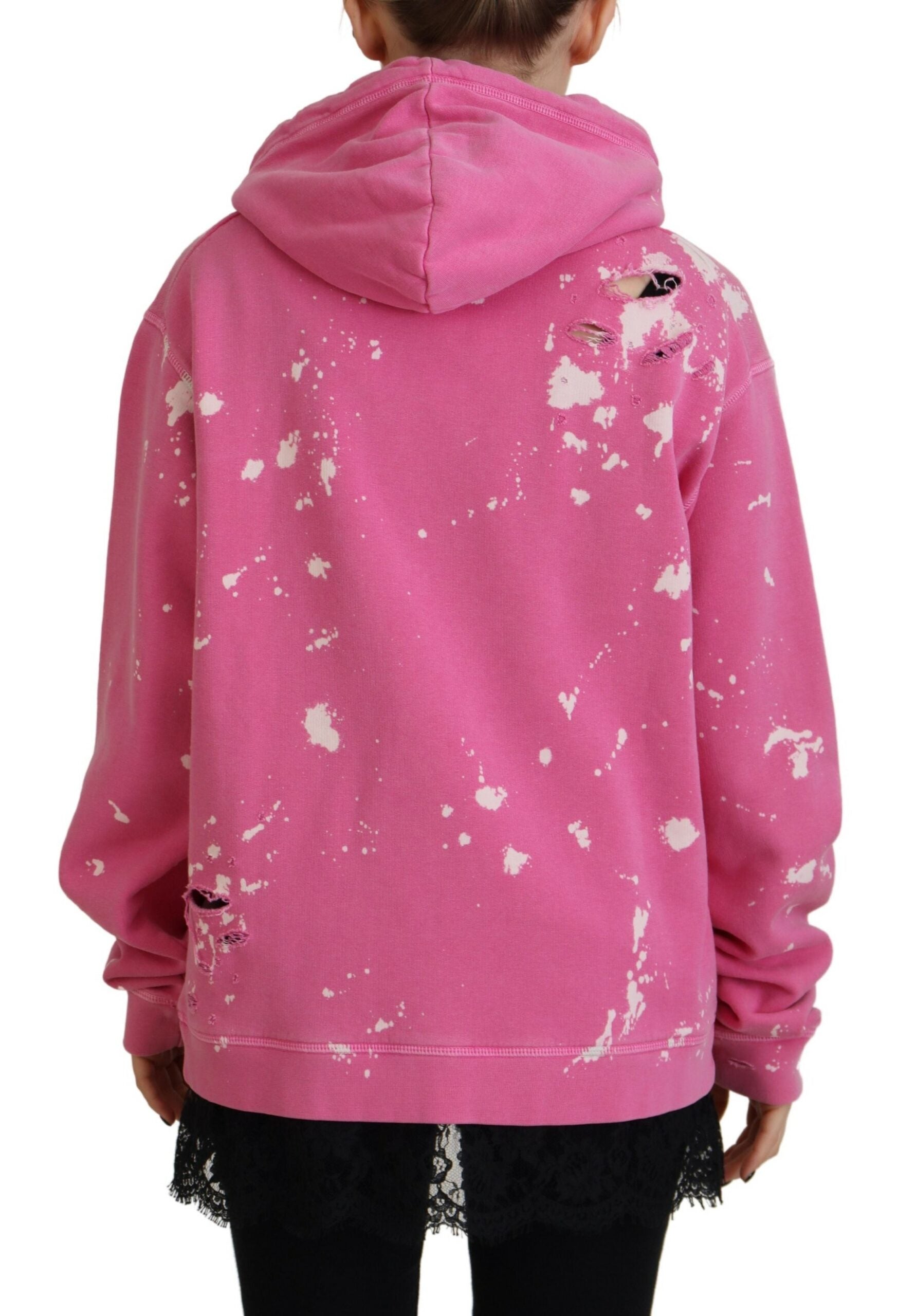 Pull à capuche en coton rose avec logo imprimé de Dsquared², doux et confortable, porté sur un mannequin.