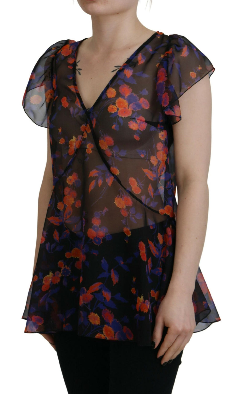 Chemisier noir à fleurs avec manches courtes et col en V de Dsquared², tissu léger et élégant.