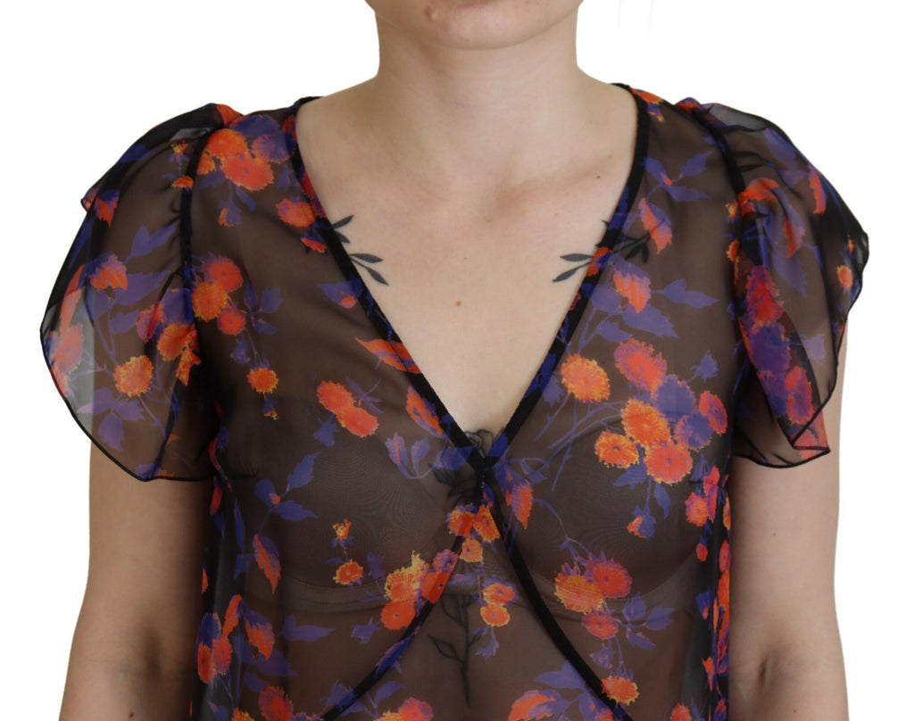 Haut à manches courtes noir à fleurs avec décolleté en V de la marque Dsquared², blouse élégante et féminine.