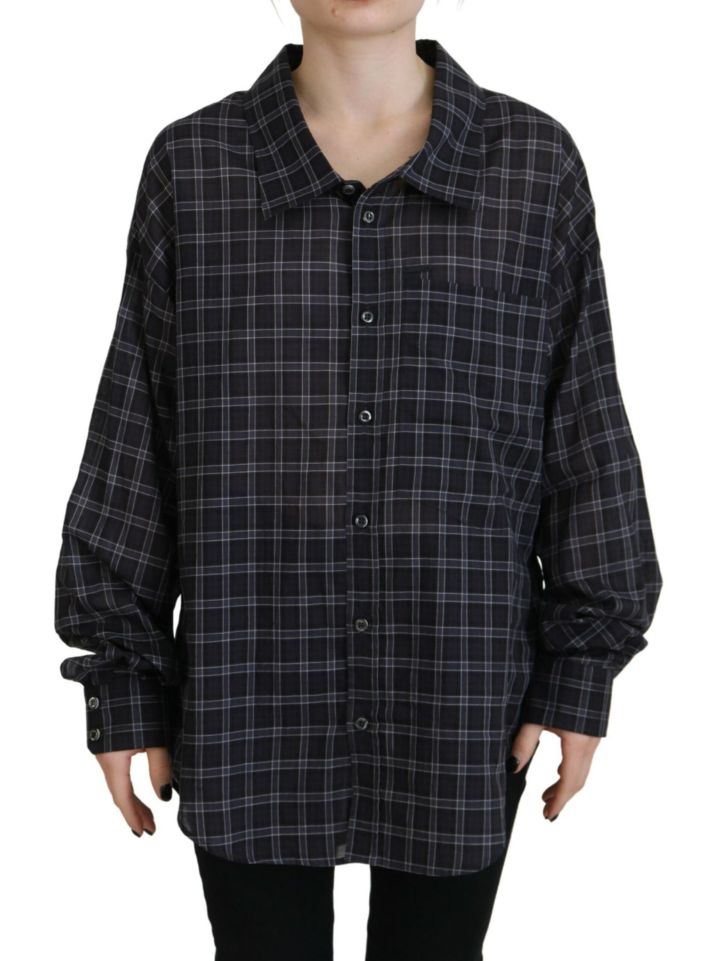 Chemise à manches longues à carreaux noirs avec col et boutons de la marque Dsquared², vue de face.