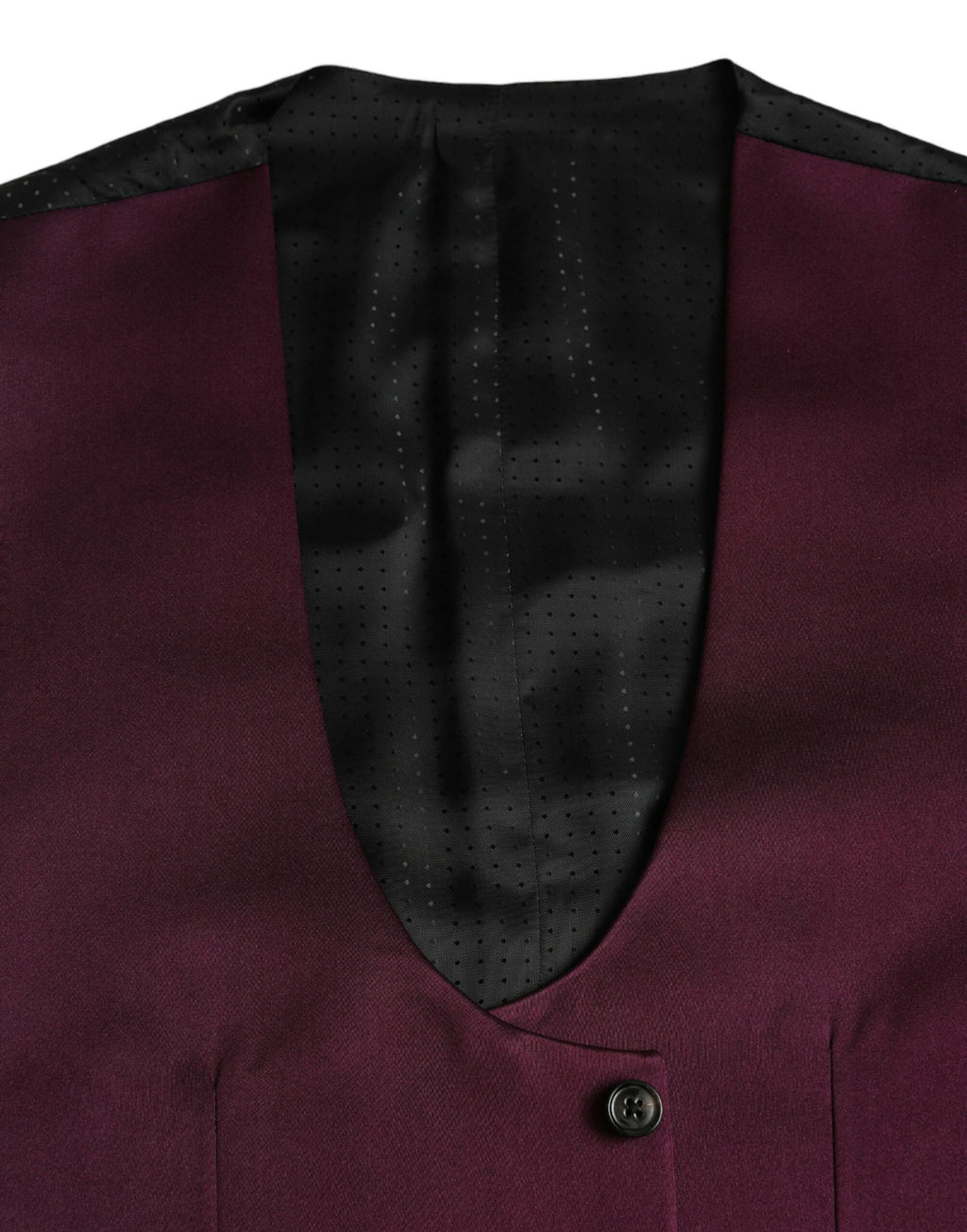 Gilet de robe en satin bordeaux Dolce & Gabbana, costume formel en soie avec ceinture à la taille.