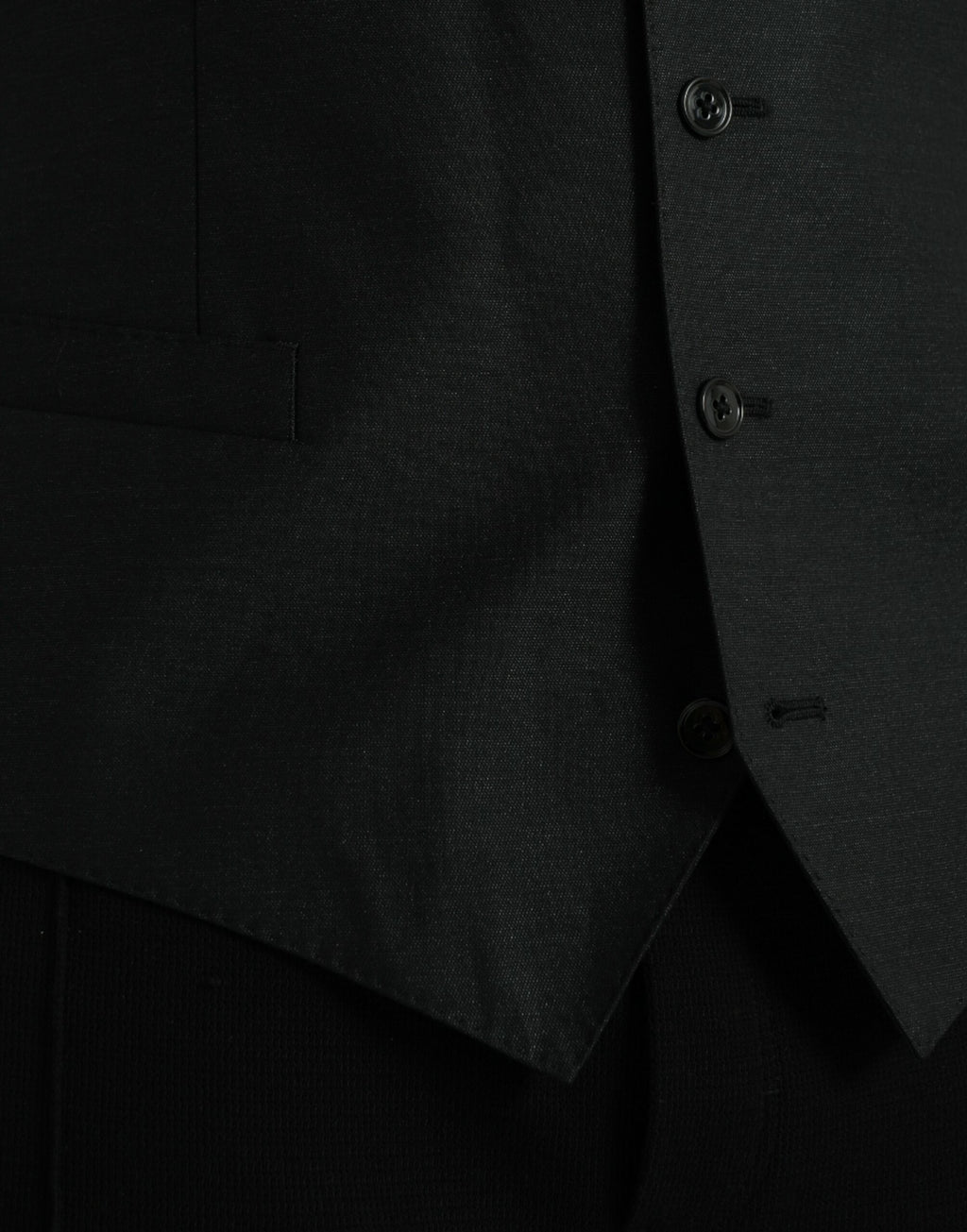 Gilet habillé en laine noire de marque Dolce & Gabbana, veste formelle élégante pour femme, détails sophistiqués.