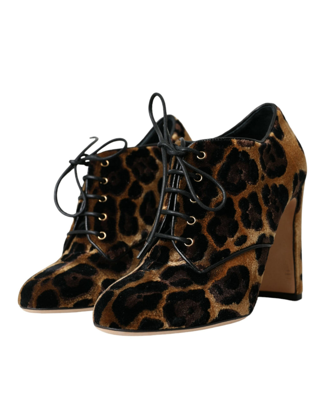 Bottines en cuir marron à motif léopard Dolce & Gabbana avec lacets, style élégant et tendance, vue de face.
