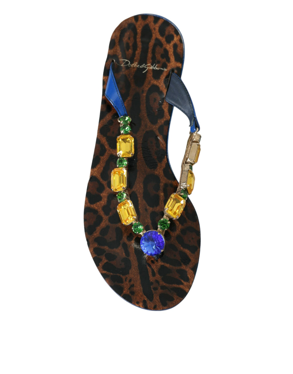 Chaussures de plage en cuir de veau bleu avec cristaux de Dolce & Gabbana, style élégant et sophistiqué.