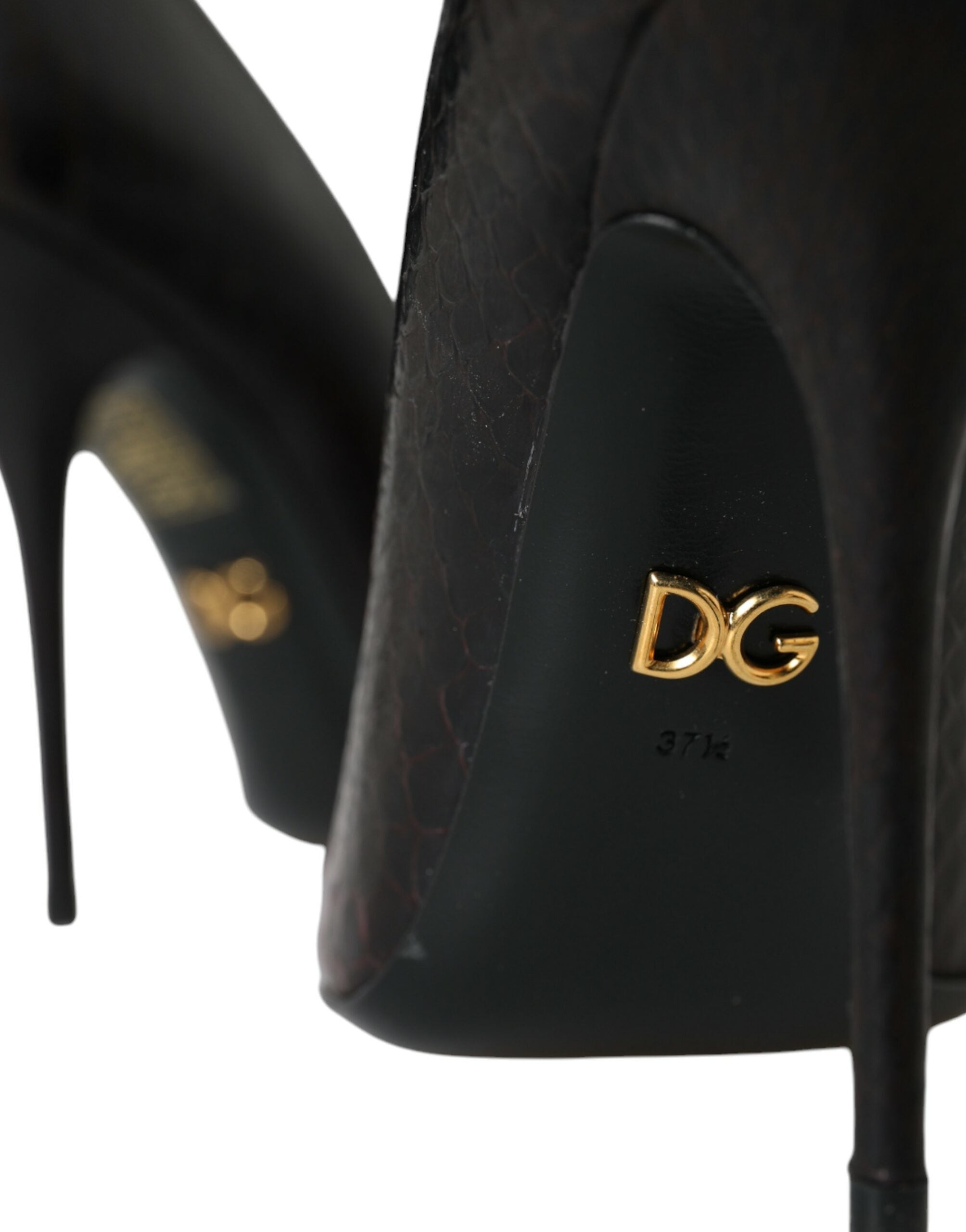 Escarpins Dolce & Gabbana en cuir exotique multicolore, talons hauts et style élégant.