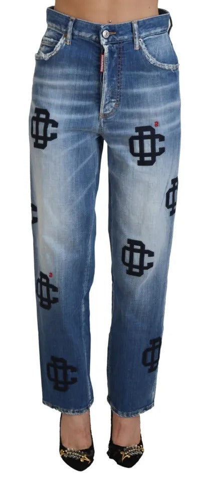 Jeans en denim bleu délavé à taille haute et coupe droite de Dsquared², style Boston, visible avec détails de couture.