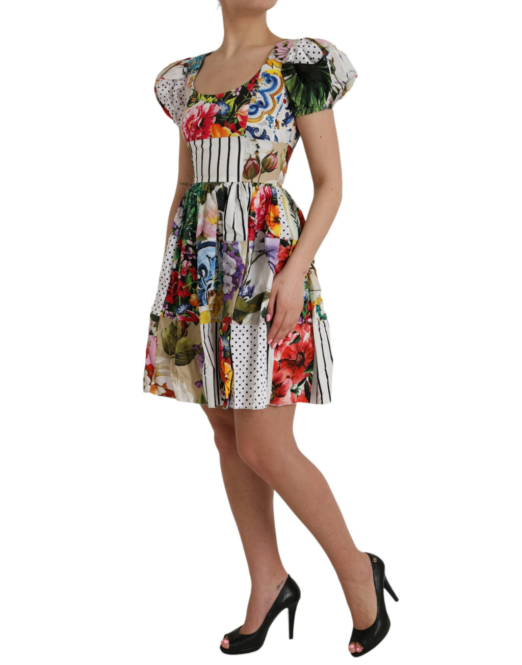 Robe courte à patchwork multicolore en coton de Dolce & Gabbana, style A-line élégante et colorée.