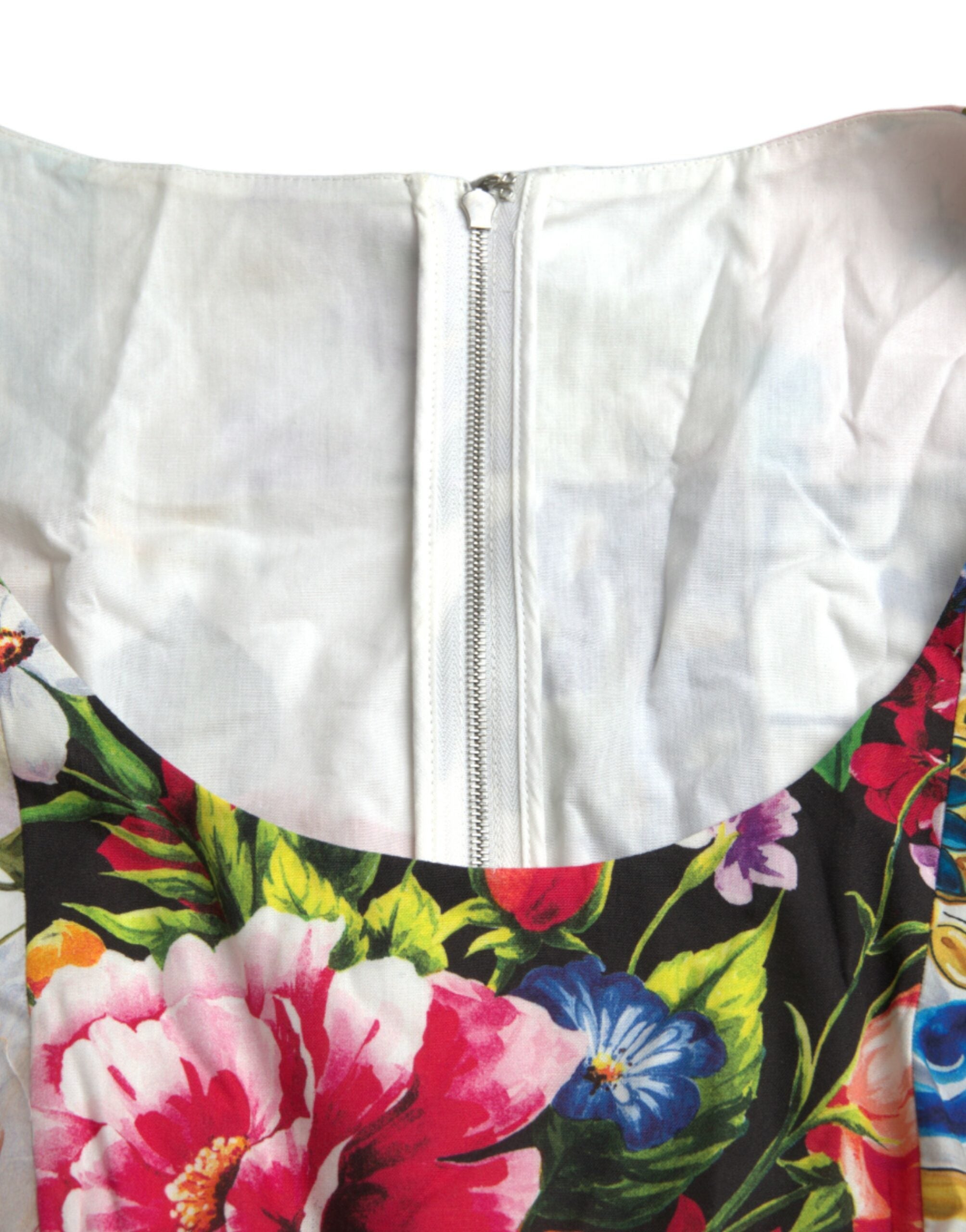Robe courte Dolce & Gabbana en coton à patchwork multicolore, coupe en A, style élégant et coloré.