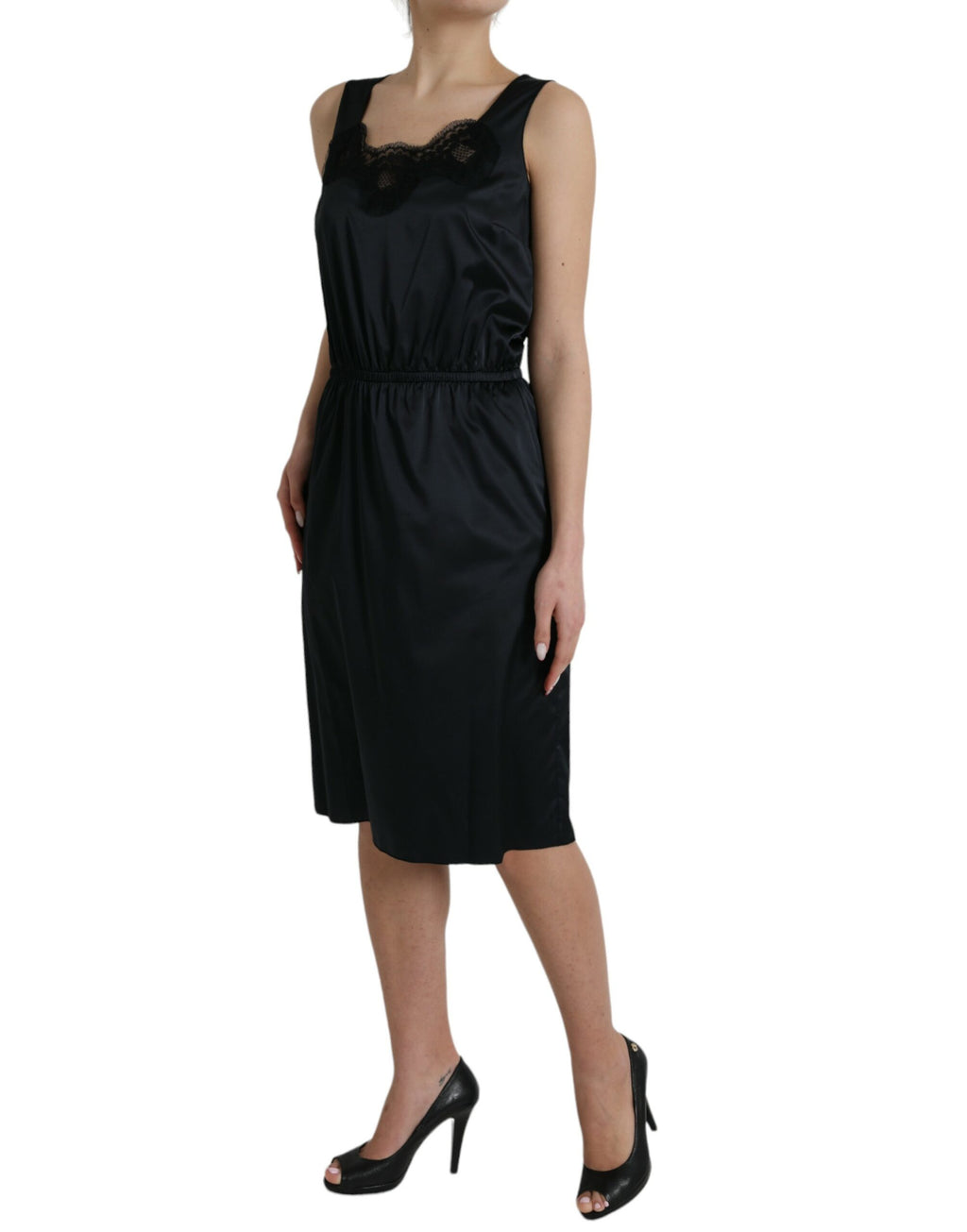 Robe midi noire en polyester avec bordure en dentelle Dolce & Gabbana, coupe ajustée et élégante.
