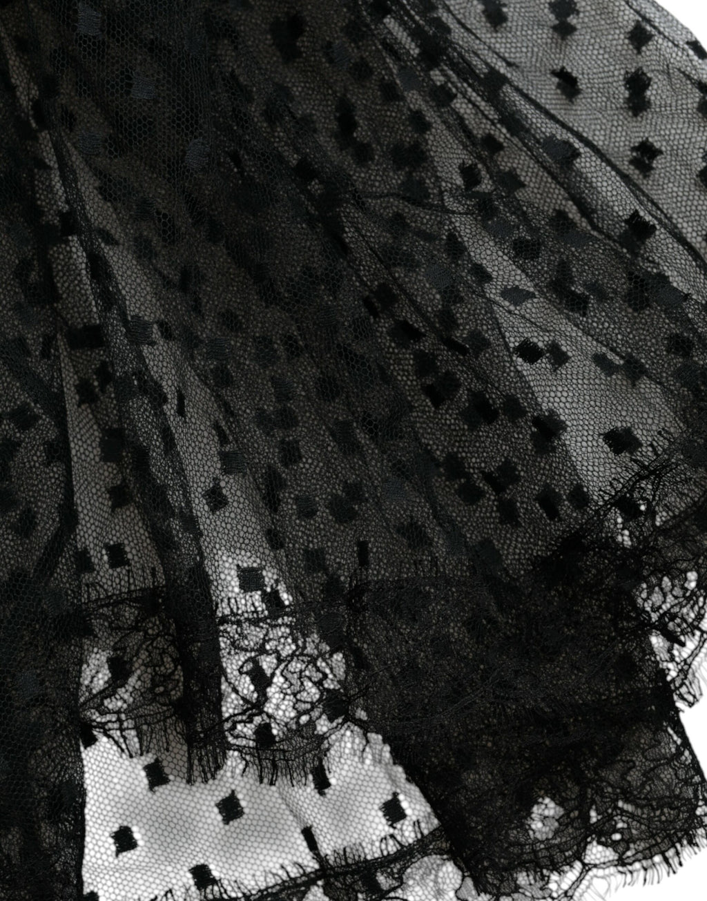 Jupe longue noire en nylon avec broderie en dentelle à taille haute et coupe évasée, de la marque Dolce & Gabbana.