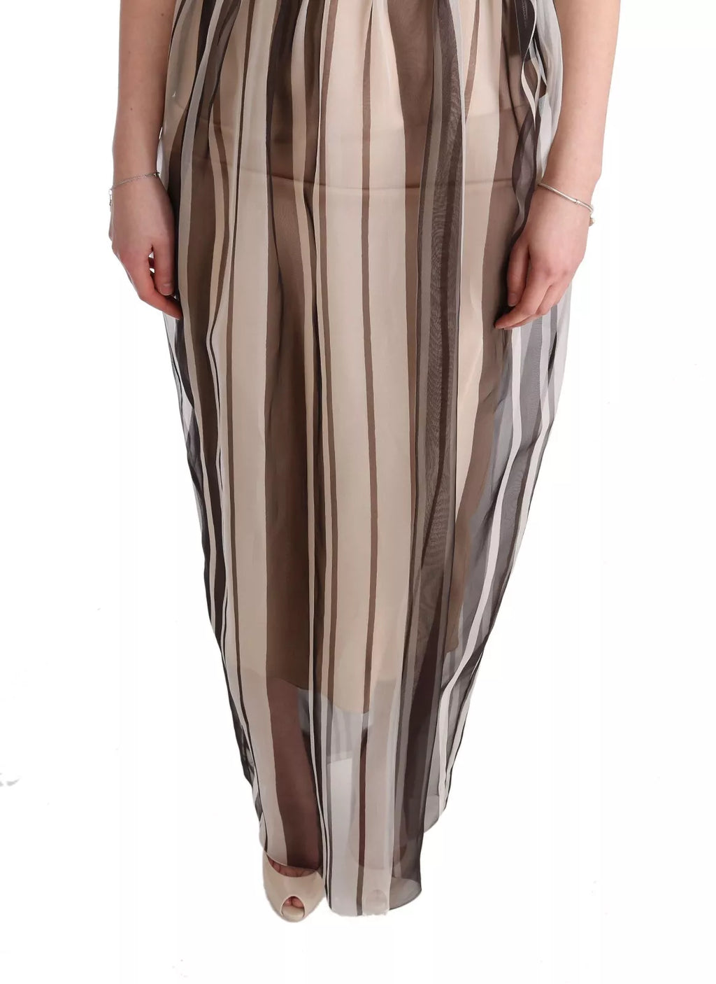 Robe droite en soie beige et marron à rayures de Dolce & Gabbana, vêtement élégant pour femmes.