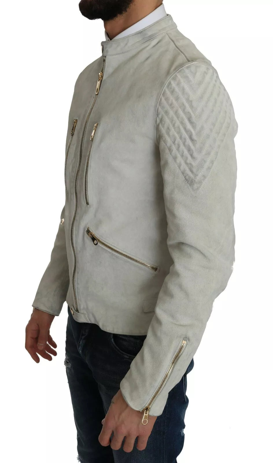 Veste en cuir blanc de moto de Dolce & Gabbana, style biker, avec détails élégants et coupe ajustée.
