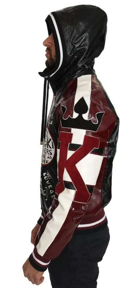 Veste en cuir noire et bordeaux Dolce & Gabbana avec capuche DG King of Love, style élégant et moderne.