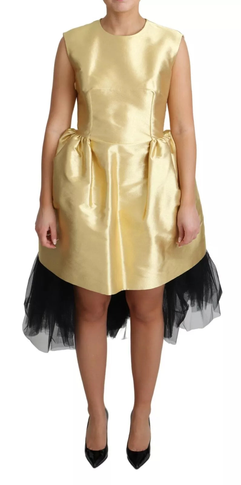Robe en tulle doré sans manches de la marque Dolce & Gabbana, coupe en A en polyester élégante et sophistiquée.