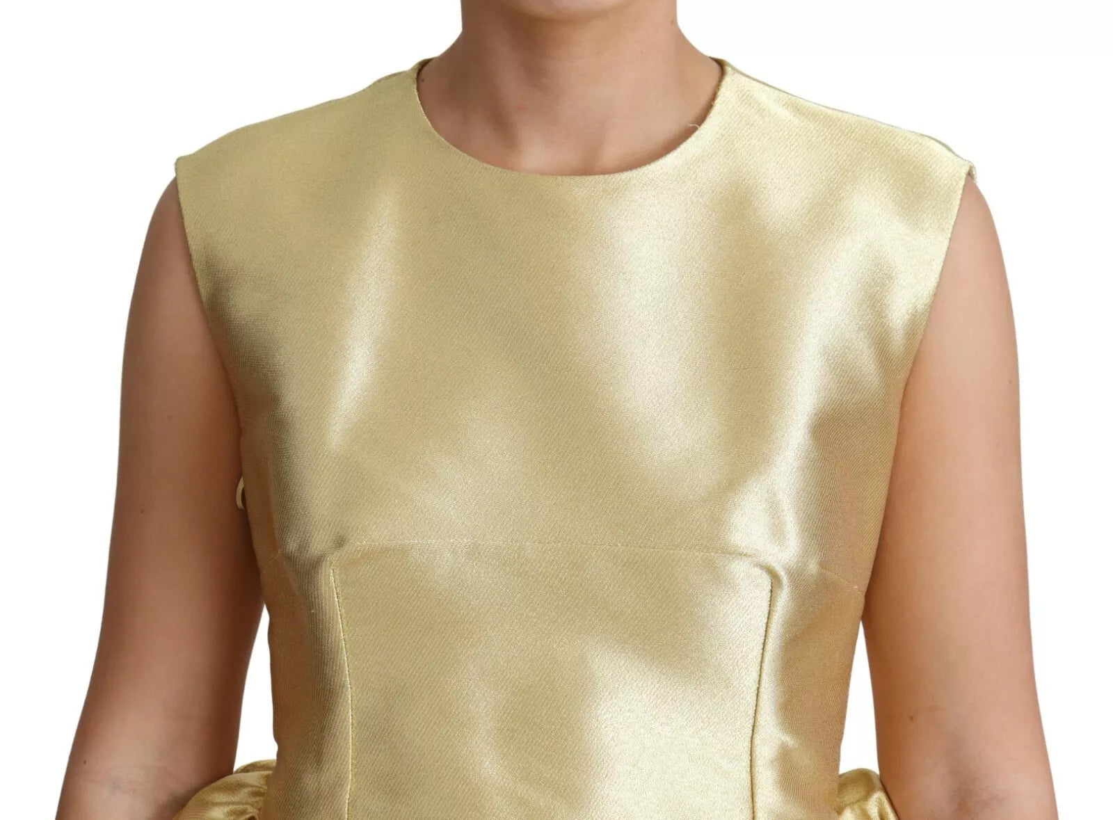 Robe sans manches en tulle doré en polyester de Dolce & Gabbana, coupe en A élégante et sophistiquée.