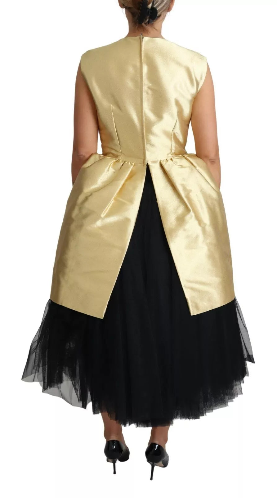 Robe sans manches en tulle doré en polyester de Dolce & Gabbana, coupe évasée élégante et sophistiquée.