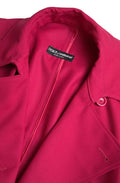 Manteau trench double boutonnage rose foncé de Dolce & Gabbana, veste élégante en tissu léger avec revers et ceinture.