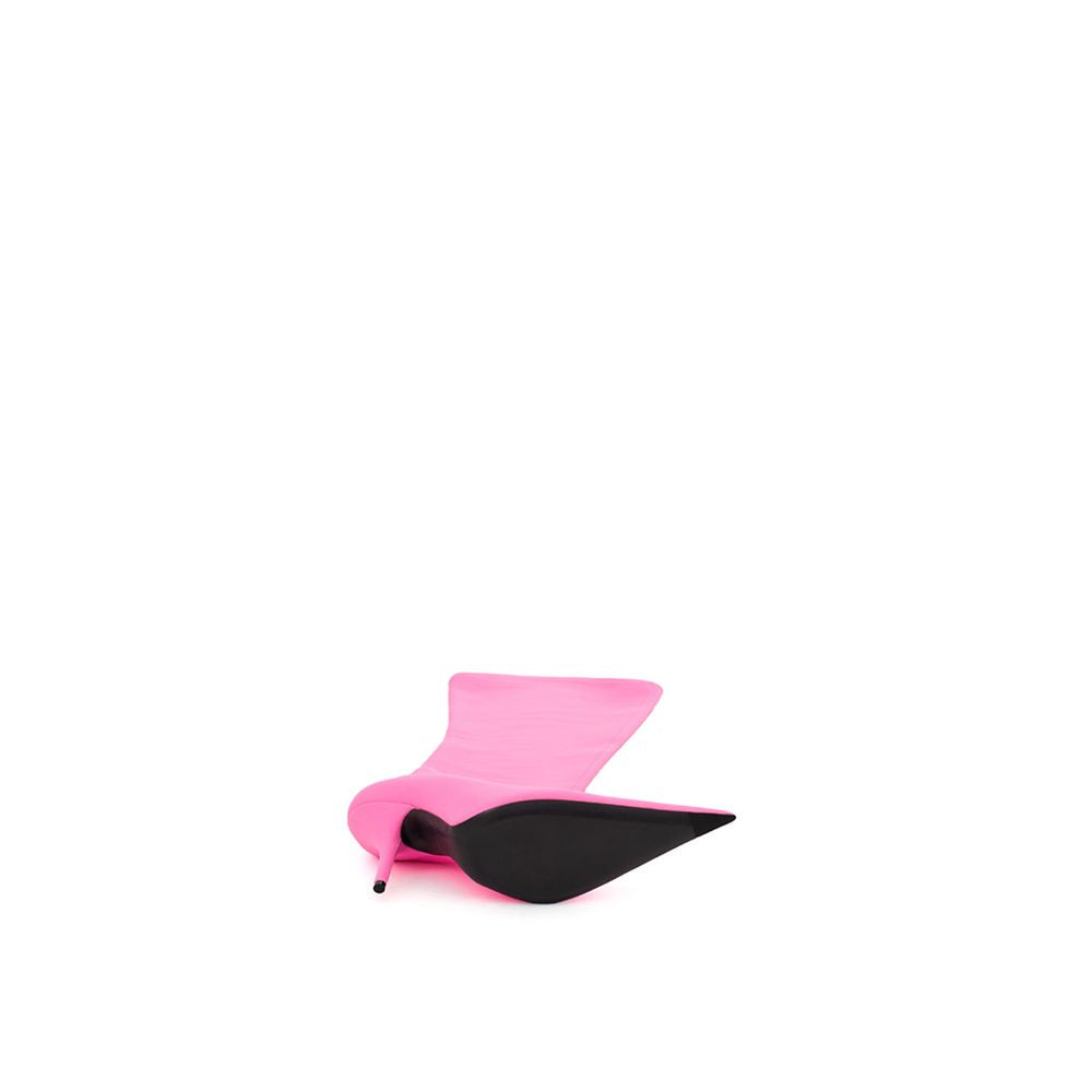 Bottes en polyester rose de Balenciaga, style moderne avec design épuré et finition élégante.
