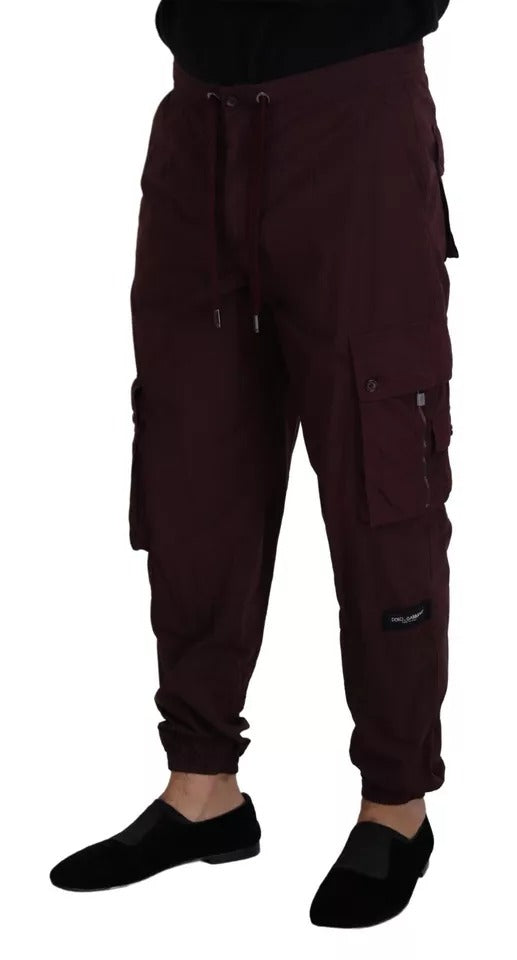 Pantalon cargo Dolce & Gabbana Bordeaux en coton, pantalon décontracté avec poches et coupe moderne.