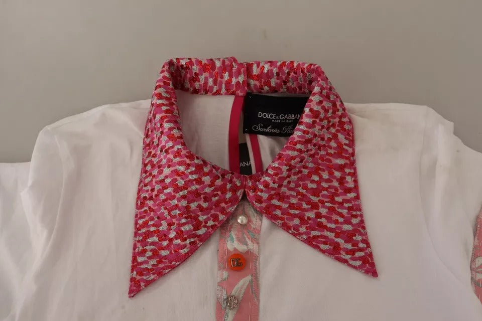 T-shirt blanche Dolce & Gabbana Sartoria avec col large, boutons, style élégant et décontracté.
