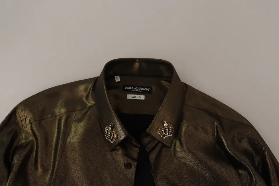 Chemise en soie dorée avec broderie couronne métallique, Dolce & Gabbana, haut élégant et luxueux.