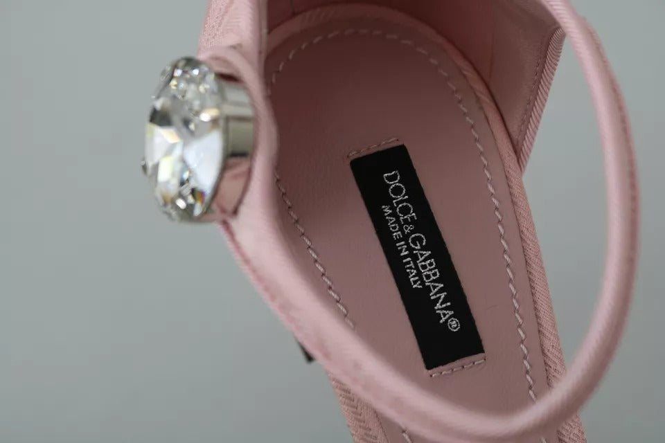 Chaussures à talons Dolce & Gabbana en brocart rose avec cristaux et bride à la cheville, élégantes et sophistiquées.
