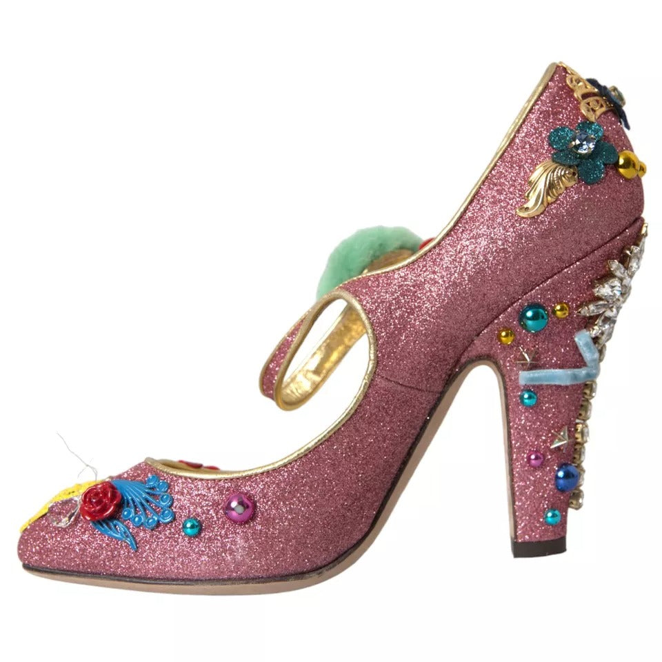 Chaussures Dolce & Gabbana Mary Jane roses en fourrure rose avec embellissements, élégantes et féminines.