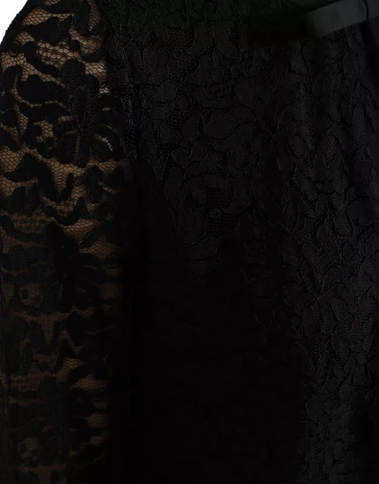 Blouse noire en dentelle florale Dolce & Gabbana, T-shirt élégant à manches courtes avec détails raffinés.