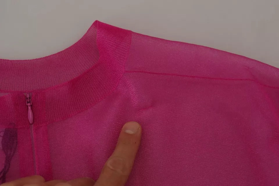 Pull à col rond en polyester fuchsia de Dolce & Gabbana, sweater doux et élégant pour un look moderne et coloré.