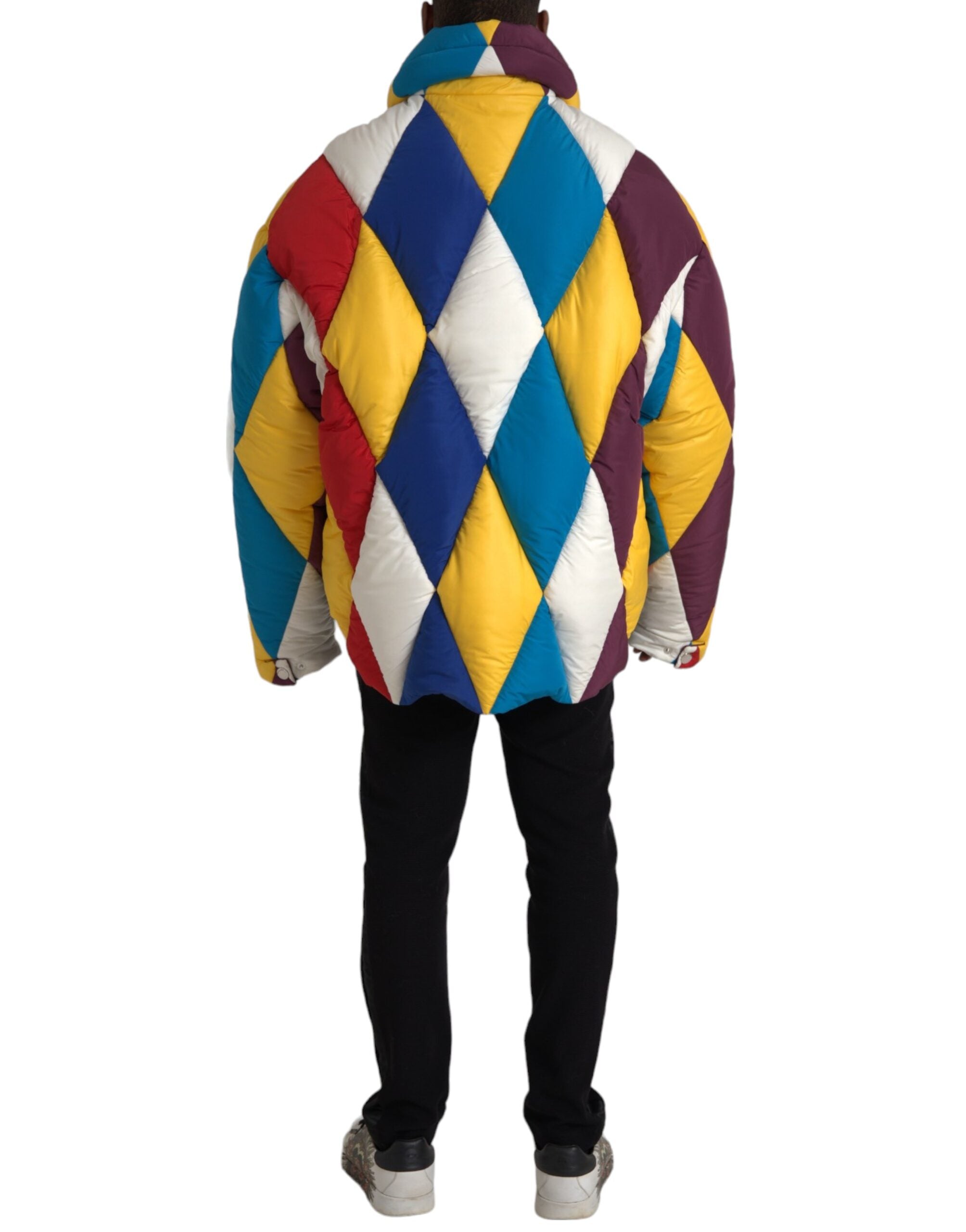 Veste coupe-vent multicolore Dolce & Gabbana pour homme, blouson puffer avec design coloré et style moderne.
