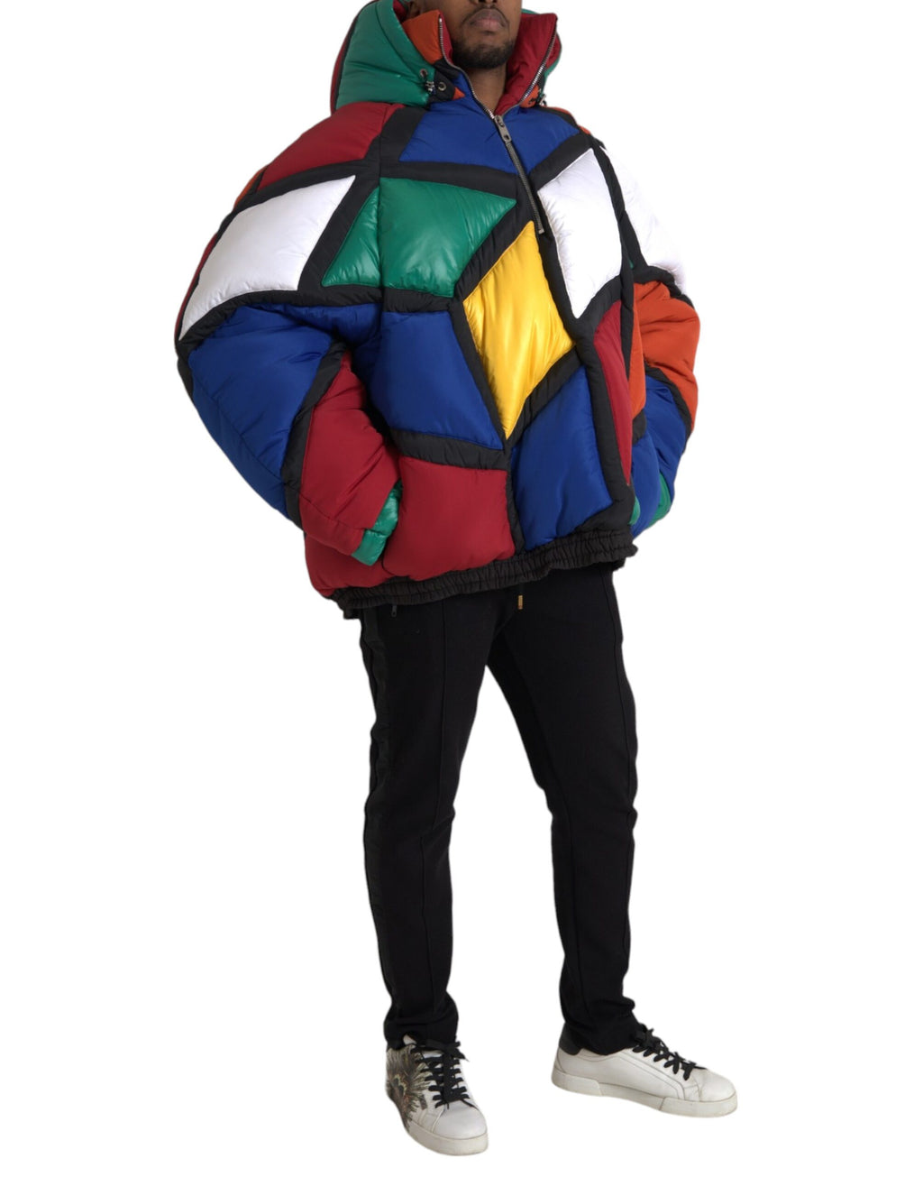 Veste matelassée à capuche Dolce & Gabbana multicolore, puffer, avec design tendance et détails colorés.
