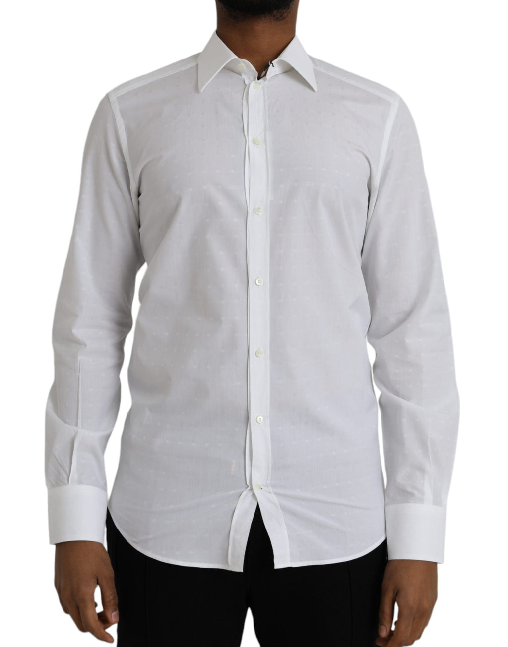 Chemise homme Dolce & Gabbana blanche en coton avec logo doré, style élégant et moderne.